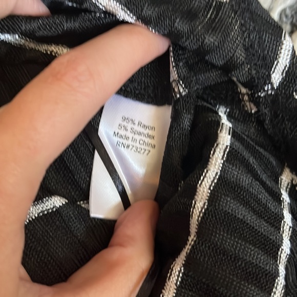 Apt 9 Tunic - Picture 5 of 5